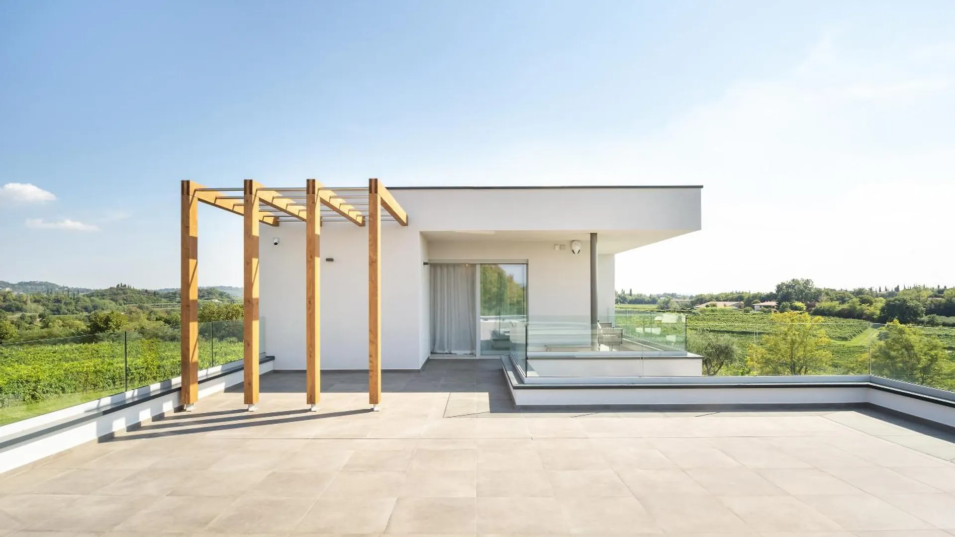 Villa Angelina 라찌제